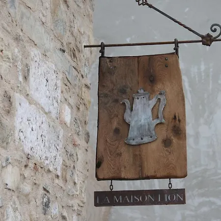 Panzió La Maison Lion 3*