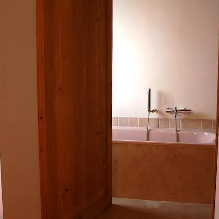 Panzió La Maison Lion